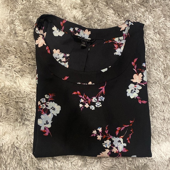 Banana Republic blouse - Picture 2 of 4